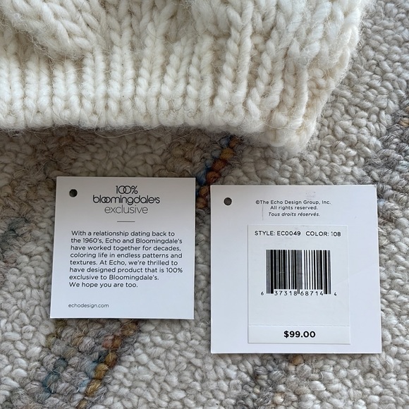 Echo Wool Alpaca Blend Hat Blue Real Fur Pom - Picture 6 of 6